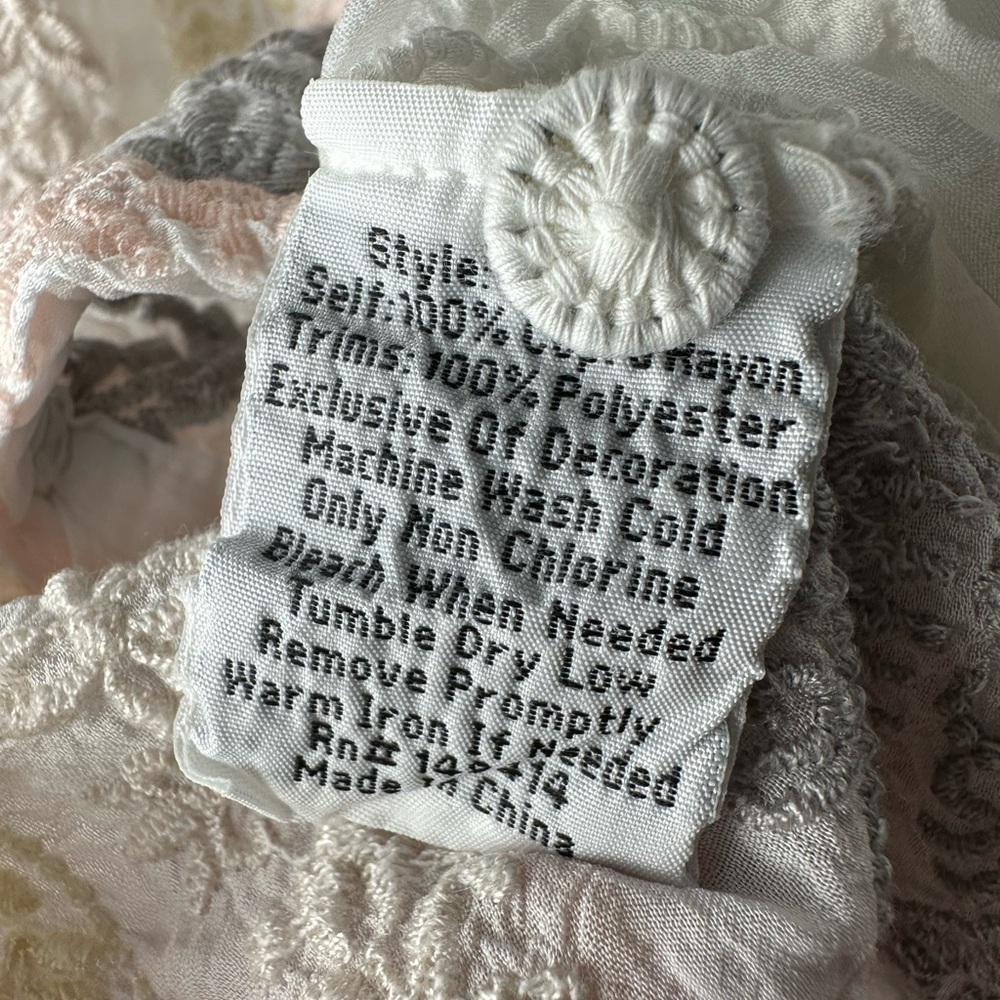 Johnny Was Embroidered Blouse - Picture 10 of 13